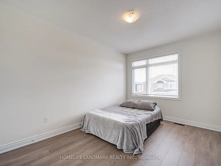2151 Binbrook Dr — Photo 37