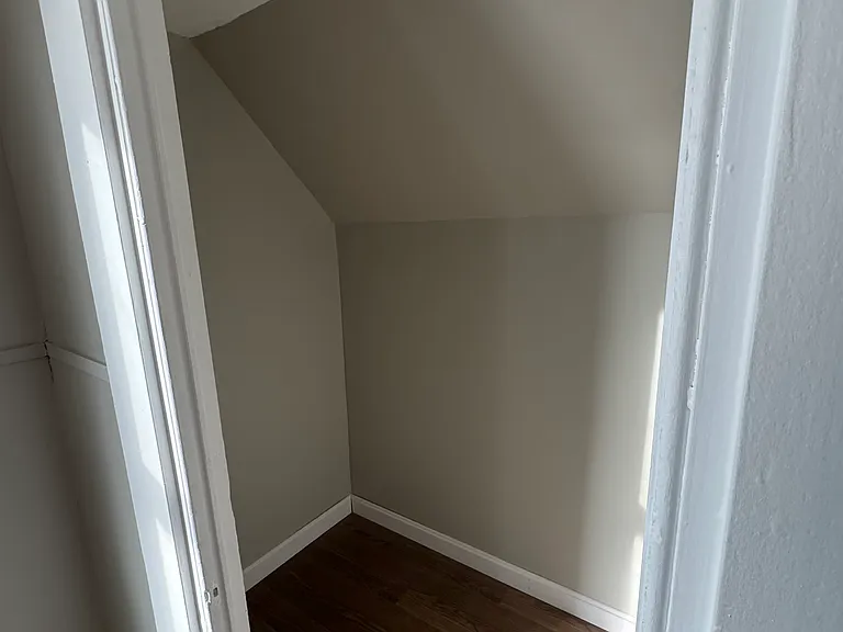 2 Newhall St #2 — Photo 3