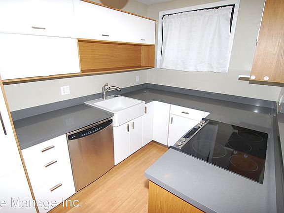 4th image of 6150 E Bay Shore Walk APT 201