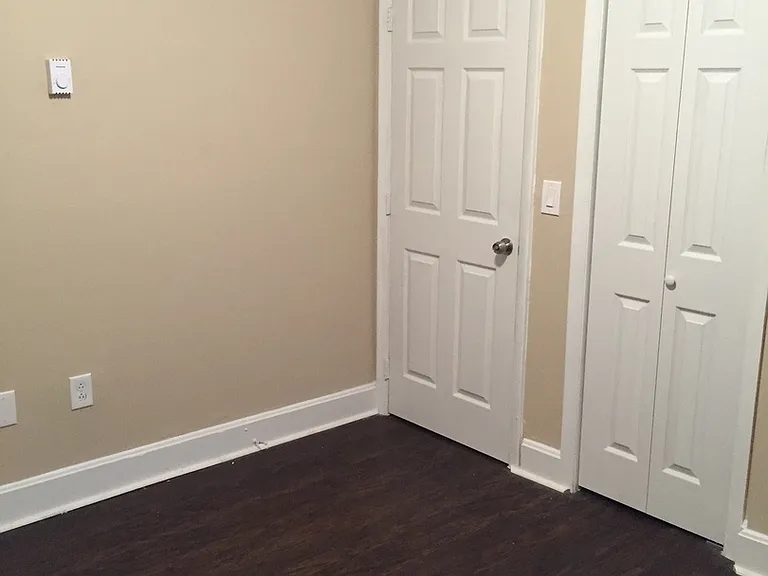 Huntington Apartments — Photo 55