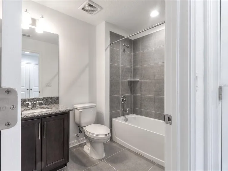 3407 E Louisiana Ave #1 — Photo 23