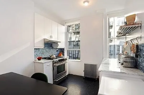 Sold by Corcoran | media 16