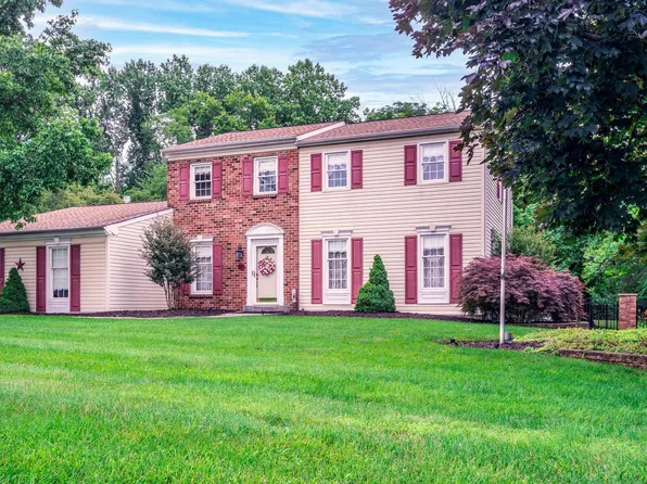 1367 Cinnamon Dr, Fort Washington, PA 19034