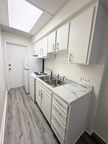 Floor plan 102