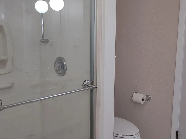 13 Village Green Cir — Photo 22