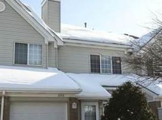 2715 Autumnwood Ln, Minnetonka, MN 55305