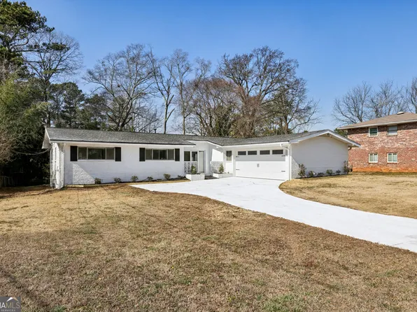 1050 Rays Rd, Stone Mountain, GA 30083