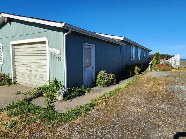 94120 Strahan St #106, Gold Beach, OR 97444