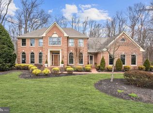 733 Yorktown Ln, Moorestown, NJ 08057