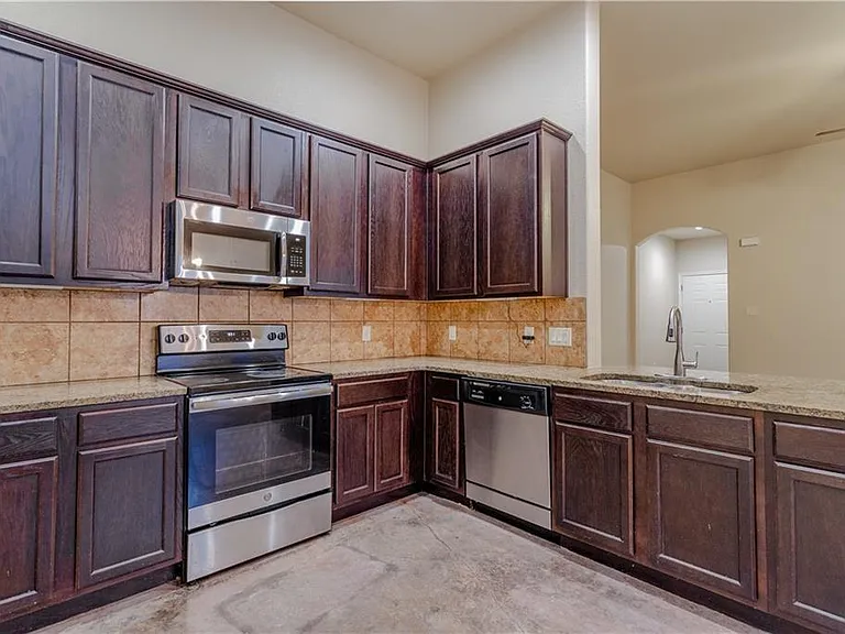 421 Jack Rabbit Ln #B — Photo 7