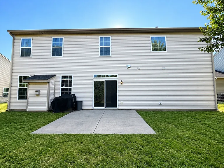 2537 Thorney Wood Ln — Photo 40