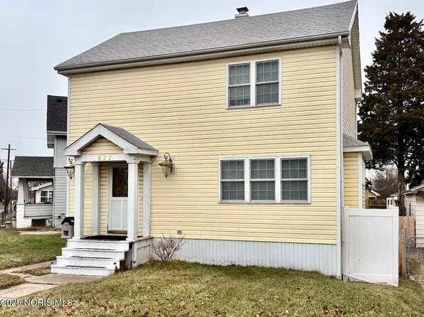 577 Dover Pl, Toledo, OH 43605