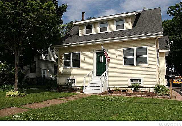1st image of 173 Lake St