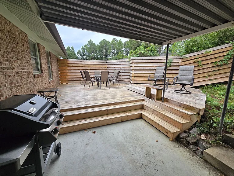 613 Westbury Dr — Photo 20