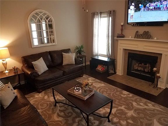 4th image of 1716 Creek Stone Dr