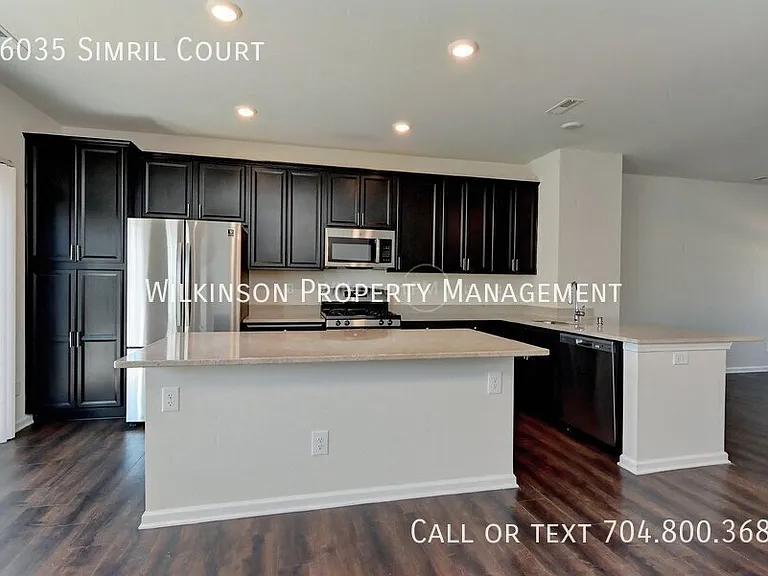 16035 Simril Ct — Photo 11