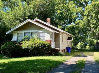 936 E Moore St, Decatur, IL 62521