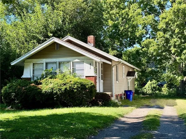 936 E Moore St, Decatur, IL 62521