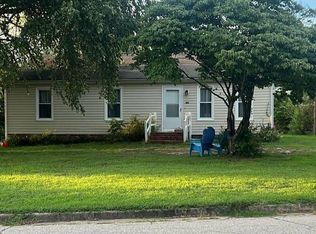 5848 Huntingcreek Dr, North Chesterfield, VA 23237