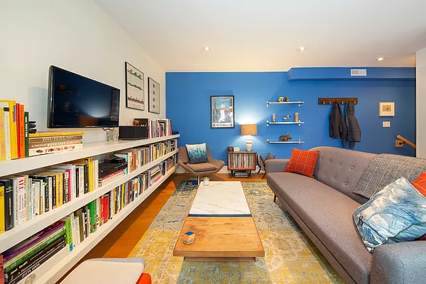 Sold by Compass | media 4