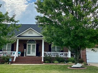 413 Juniper Dr, Nicholasville, KY 40356