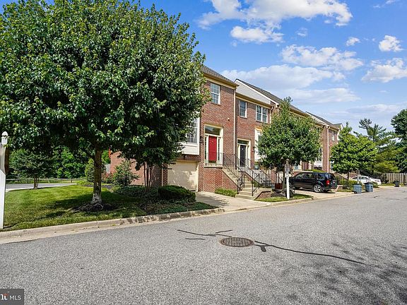 4th image of 351 Cloudes Mill Dr