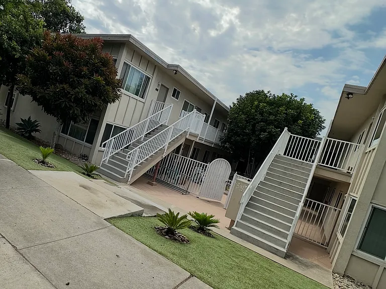 1727 Diamond St #1/2 — Photo 8