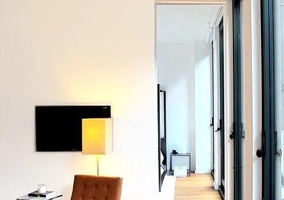 Sold by Nest Seekers International | media 2