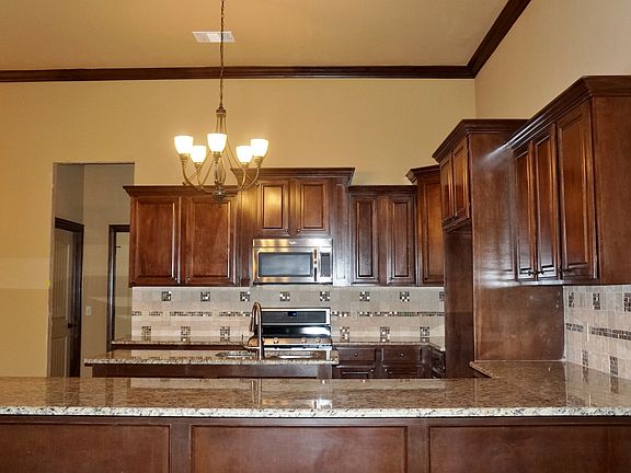 4th image of 17504 Braken Dr