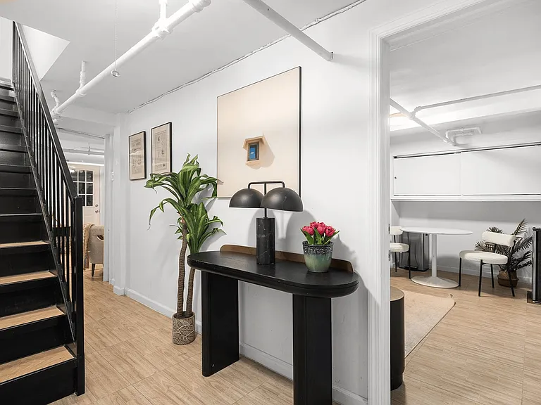 173 N 7th St #1B — Photo 7