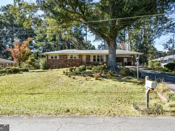 4720 Garrett Dr SW, Mableton, GA 30126