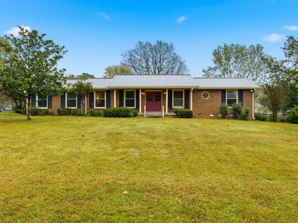 103 Eventide Dr, Hendersonville, TN 37075