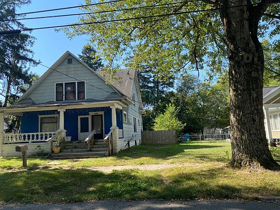2nd image of 1110 N 6th St
