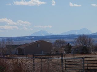1147 W Covered Wagon Dr, Pueblo West, CO 81007