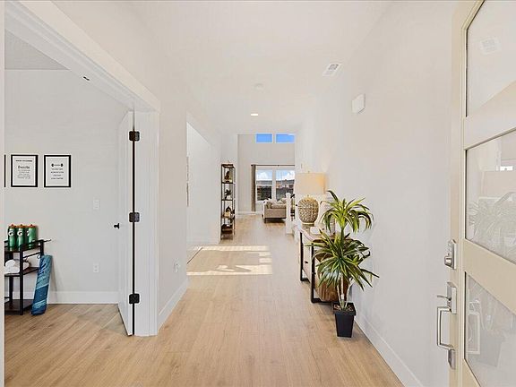 2nd image of 1226 Stonegate Dr #329