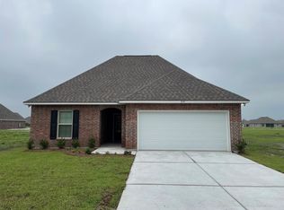 215 Marie Claire Dr, Houma, LA 70364