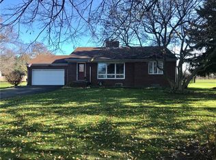 1600 N Keel Ridge Rd, Hermitage, PA 16148