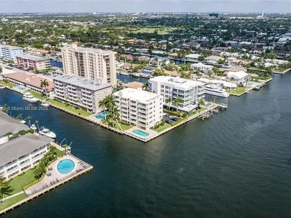 2881 33rd Ct #Penthouse C, Fort Lauderdale, FL 33306