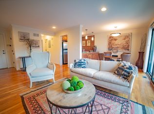 3724 Locust St APT 4, Kansas City, MO 64109