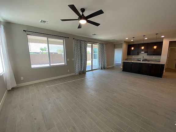 4th image of 1560 W Avenida Del Valle