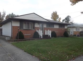 11063 Westborough Rd, Parma Heights, OH 44130