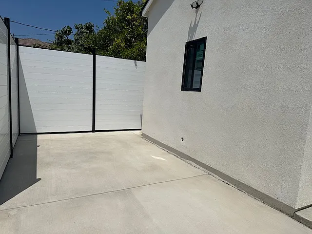 1 bed, 530 sqft, $2,200 — Photo 3