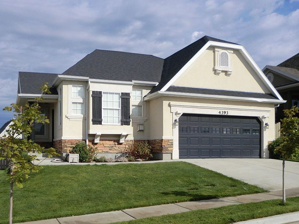 1st image of 4393 N Chestnut Oak Dr