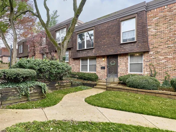 13495 Coliseum Dr, Chesterfield, MO 63017