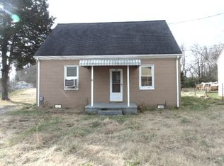 116 Adams St, Emporia, VA 23847