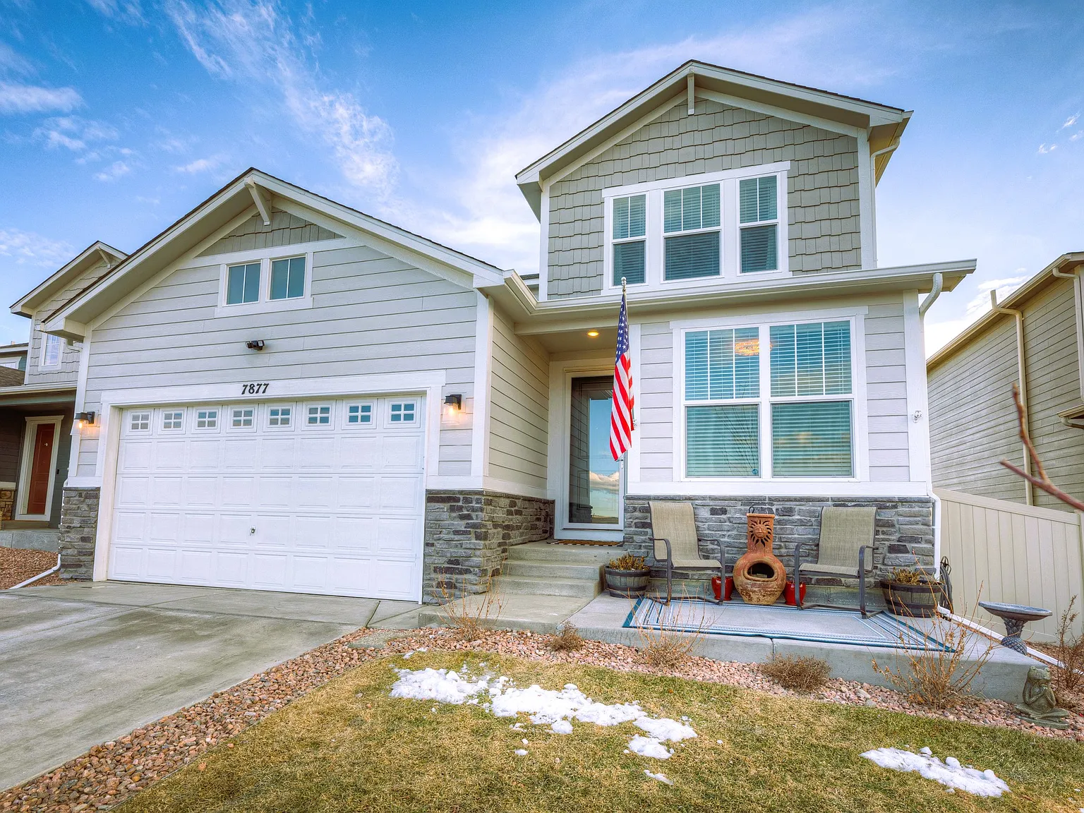 6 bed, 3.5 bath, 3377 sqft, $3,232 — Photo 2