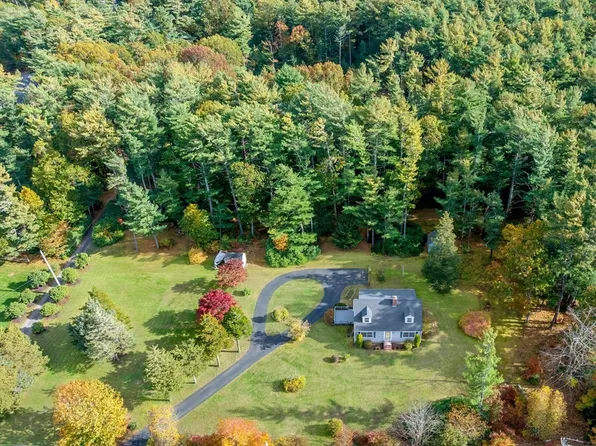 129 Franklin St, Duxbury, MA 02332