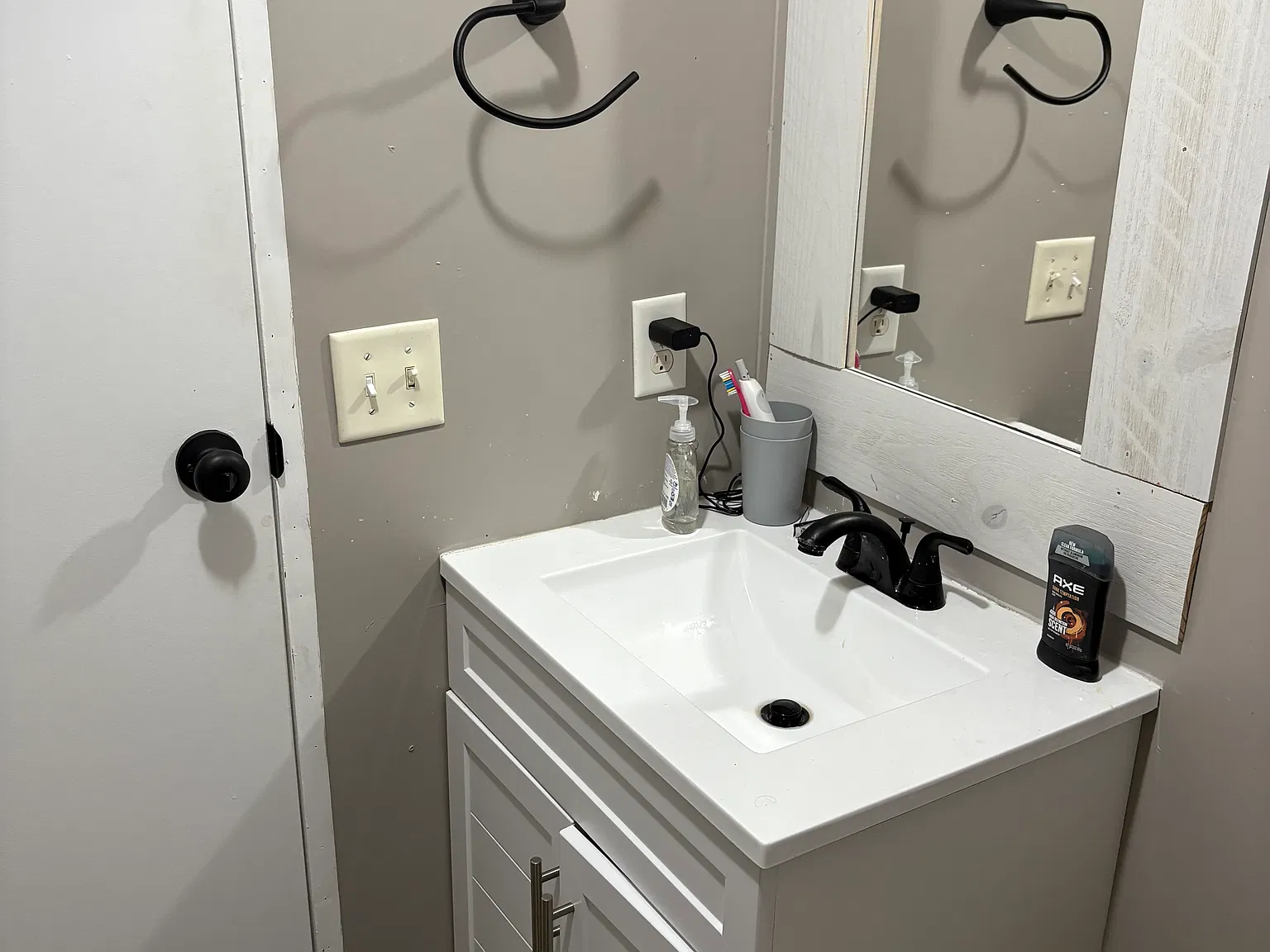 3 bed, 1300 sqft, $1,150 — Photo 4