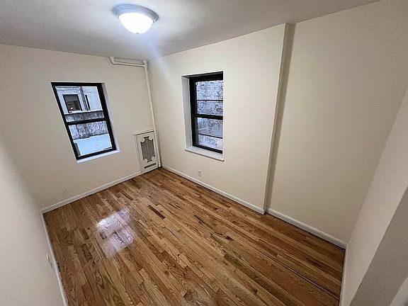 4th image of 122 W 81st St APT 2