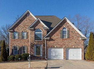 5726 Vinings Place Dr SE, Mableton, GA